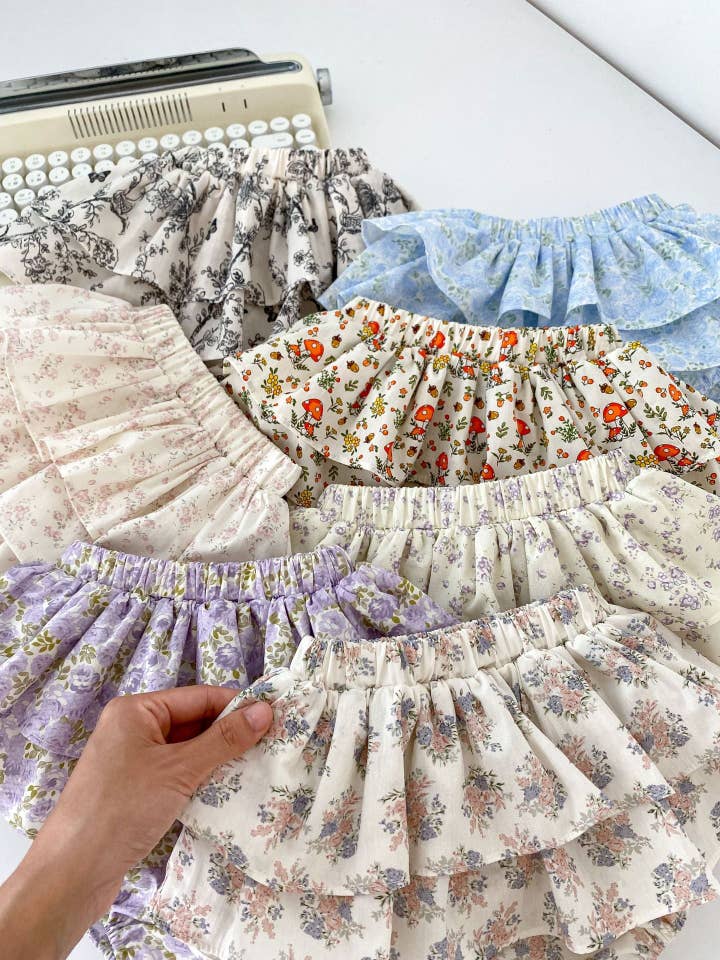 MyKids-USA® - Wholesale Top & Short Set - Kids - Arrival Cute Baby Girls Floral Ruffle Shorts Bloomers5