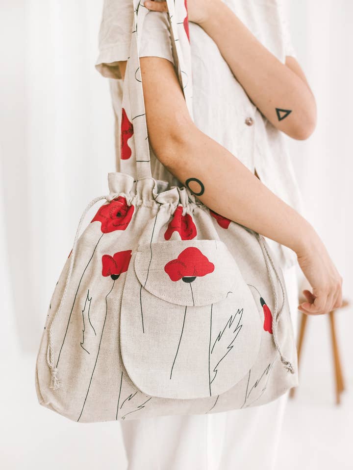 Bolso cubo hecho a mano de lino con cordón POPPIES para venta al por mayor de Sava Seasons