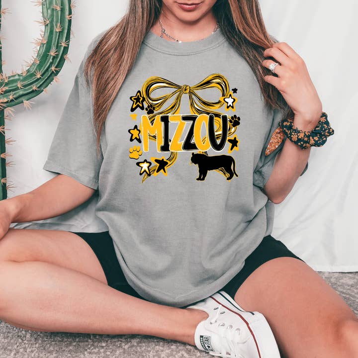 Simply You Customs - Wholesale T-Shirt (Graphic) - Women's - Mizzou Bow