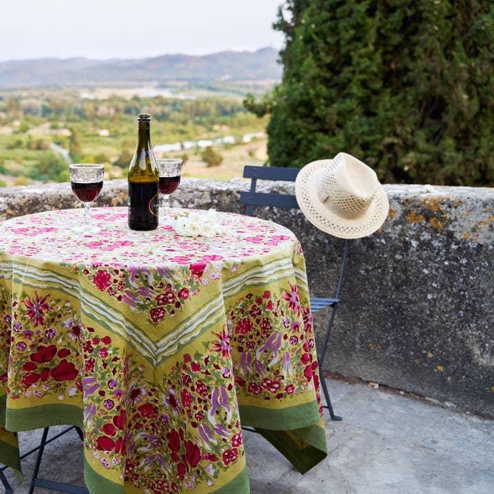 Couleur Nature - Wholesale Tablecloth - Jardin Red & Green | French Tablecloths
