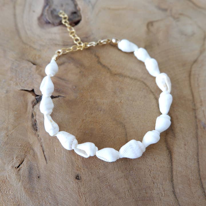 Bracciale con conchiglie “Shell” per la vendita all'ingrosso da parte di THA-MAKA