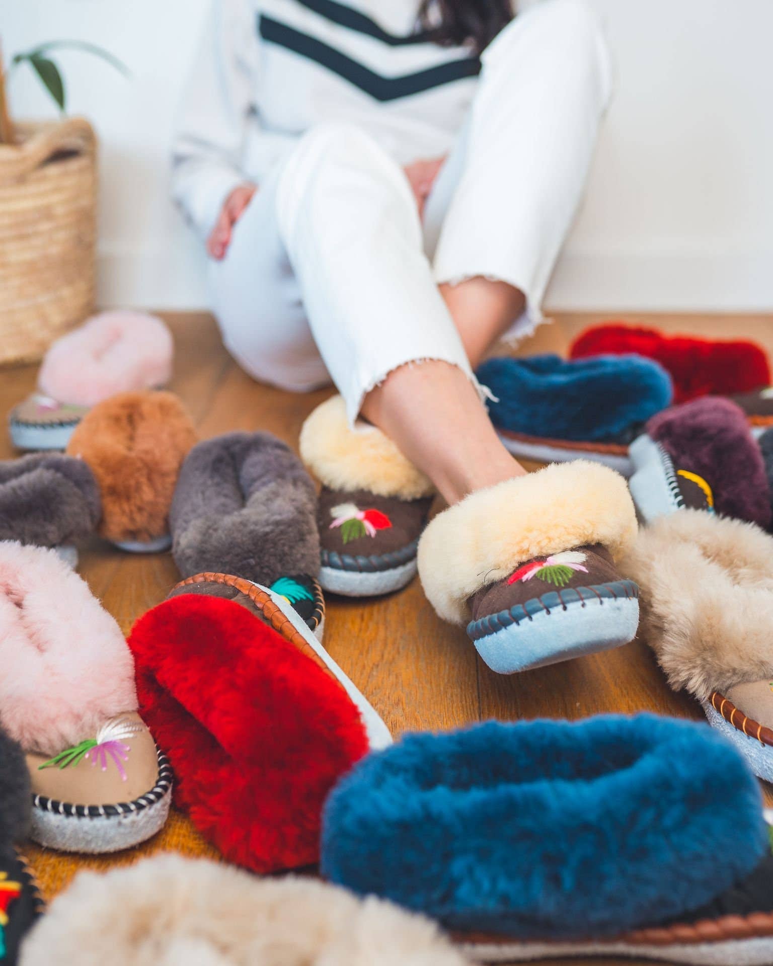 Sheepers SP .Z O.O. - Wholesale Slippers - Women's - Lucky Dip – Full Sheepskin Slippers By Sheepers1