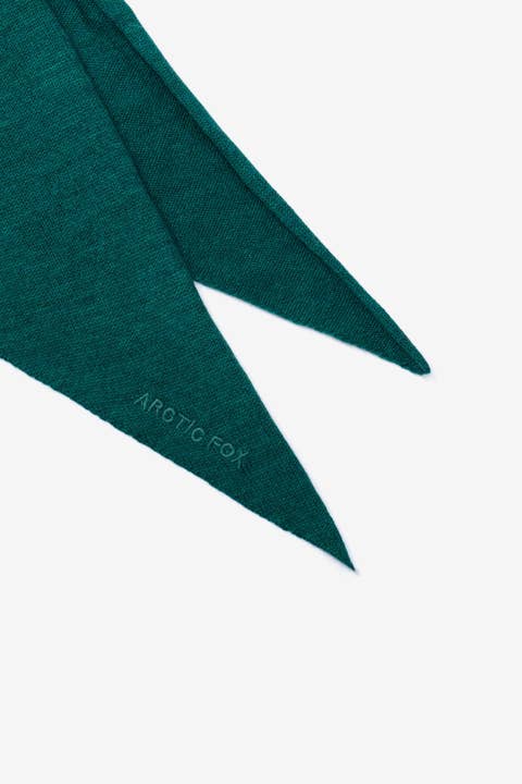 ARCTIC FOX & CO. - Wholesale Scarf - Women's - Merino Wool Triangle Scarf - Alpine Fern - AW253