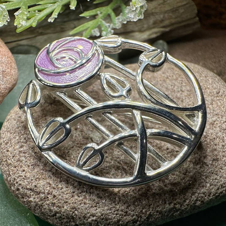 Spilla Rosa Mackintosh in Smalto per la vendita all'ingrosso da parte di Celtic Crystal Designs Jewelry & Gifts