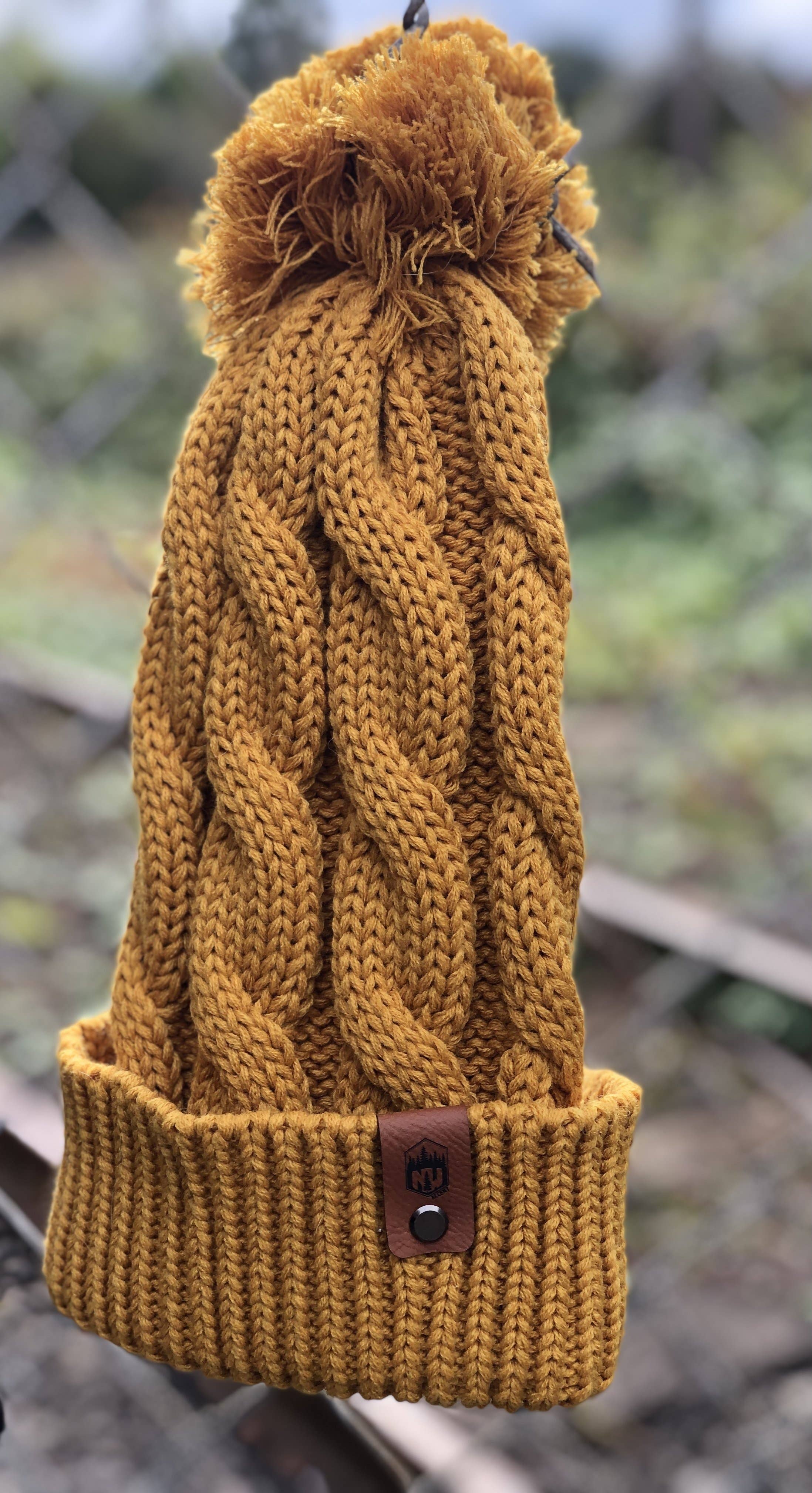 NW Accent - Wholesale Beanie - Women's - Chunky Beanie3