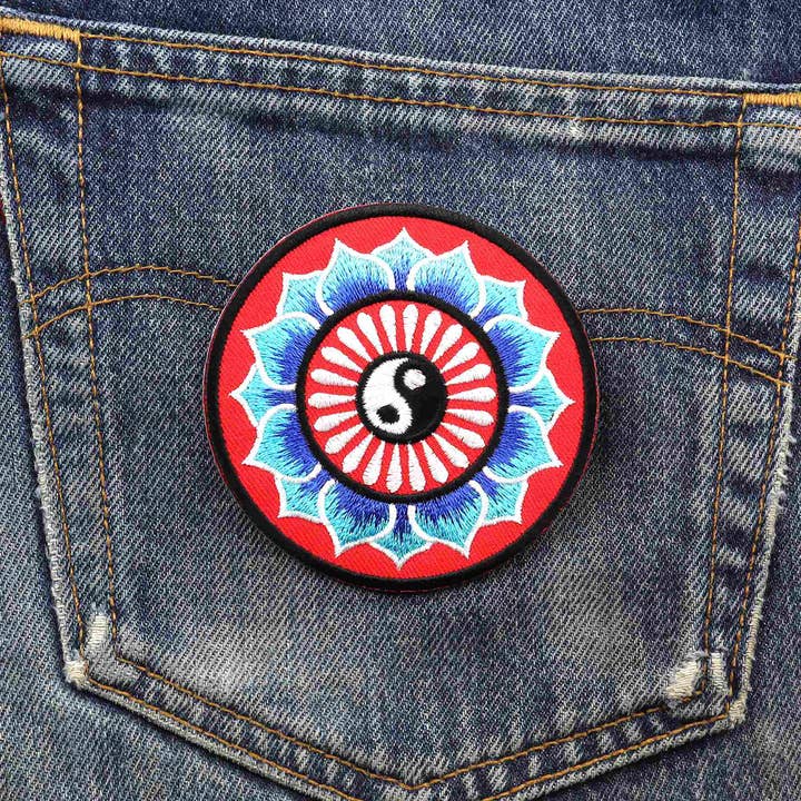 Tribal Trade GmbH - Wholesale Patch - Yin Yang Flower Patch2