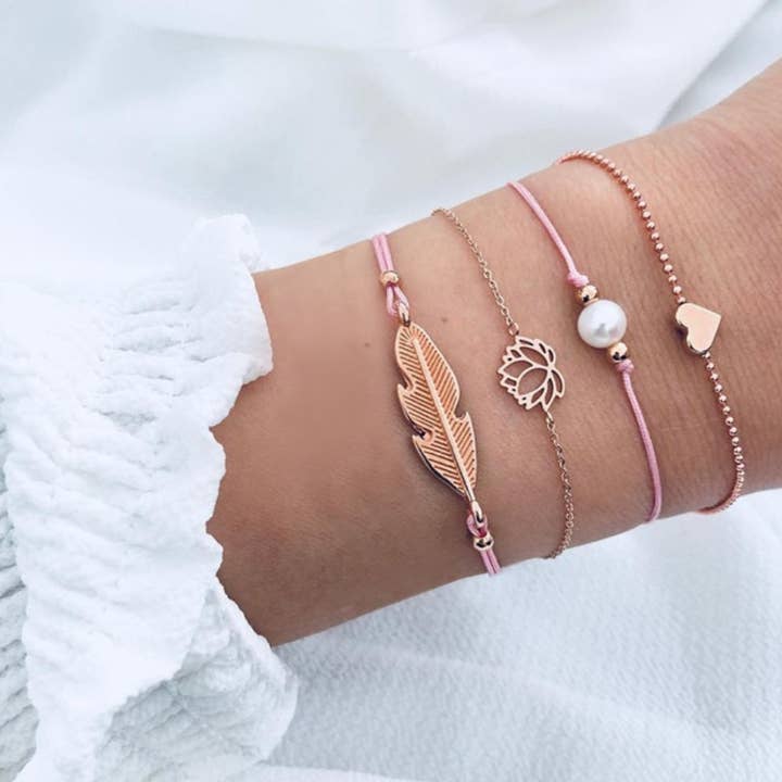 Pink guld fjer Lotus sommer armbånd sæt for engroshandel hos Kate Tuesday Jewelry