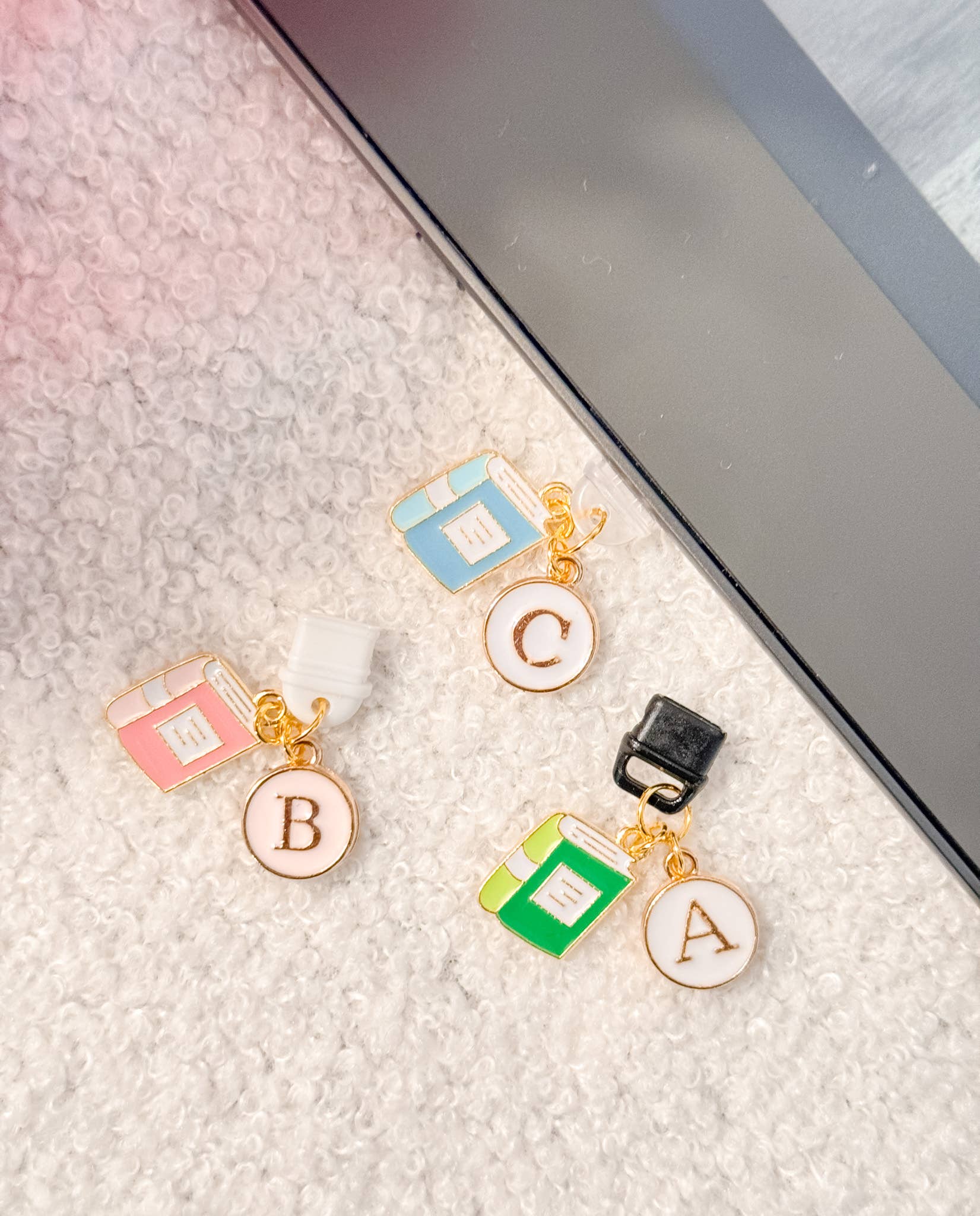 Oh So Latina - Vente Marque-page - Charms Kindle pour liseuses USB-C, accessoires Kindle1