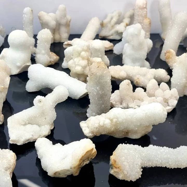 Distinction Crystals - Wholesale Spiritual stone/crystal - Spirit quartz crystal