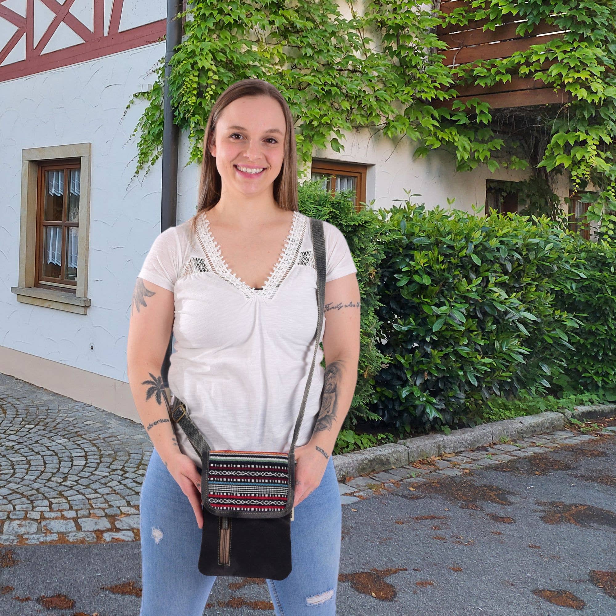 Sunsa – Engroshandel Crossbodytaske - Dame – Vegansk skuldertaske. Stribet Crossover Handy taske6