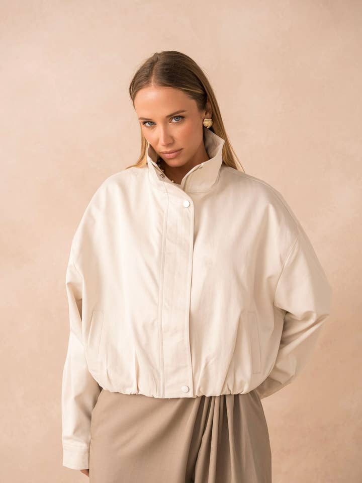 Tia-Jacke für den Großhandel von PURPLE QUEEN