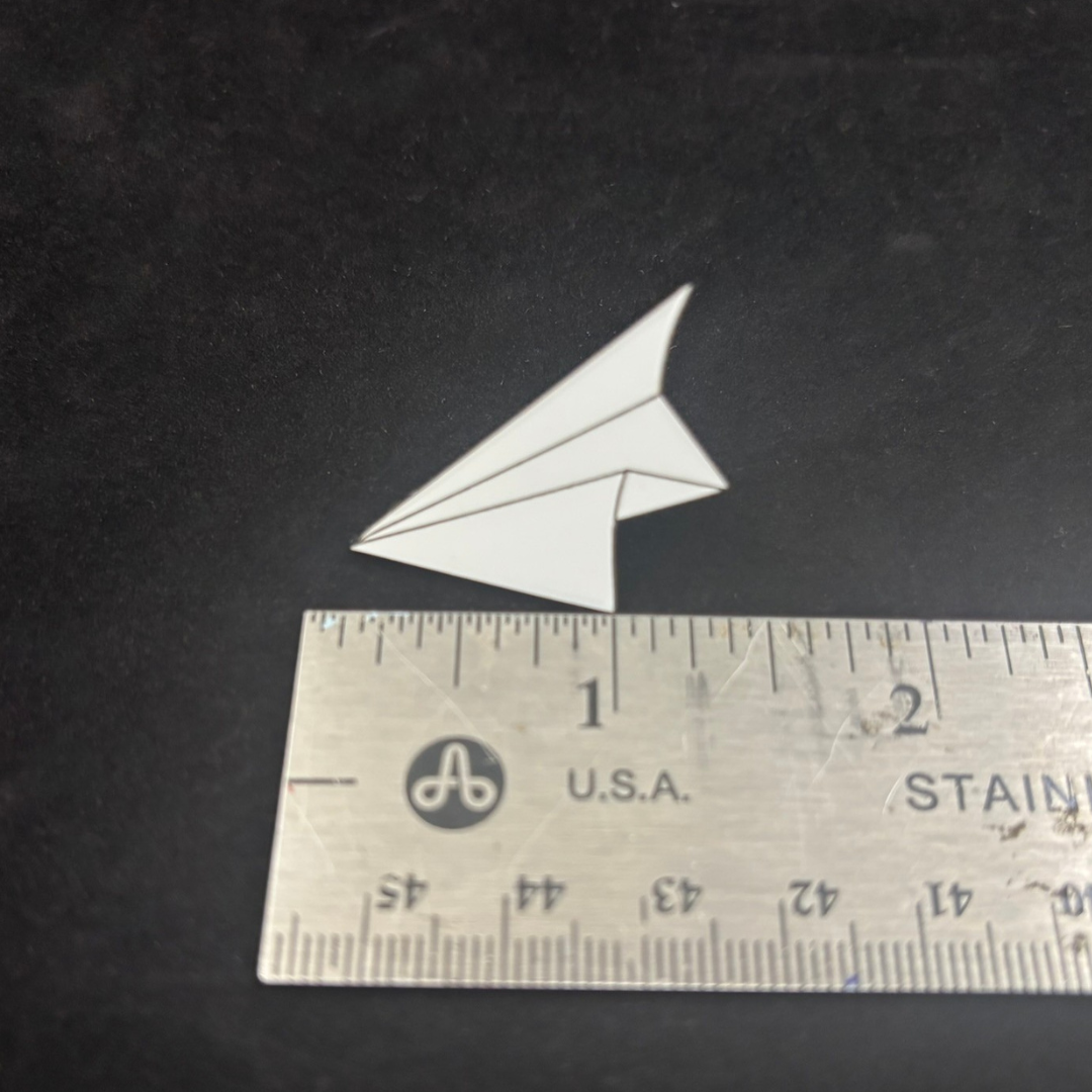 Fritz Studio - Wholesale Lapel Pin/Button - Daydream Paper Wishes – Paper Airplane Pin3