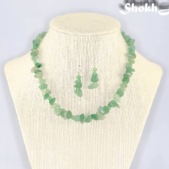 Ensemble collier et boucles d'oreilles à puce d'aventurine verte naturelle pour la vente par Shokh Jewelry