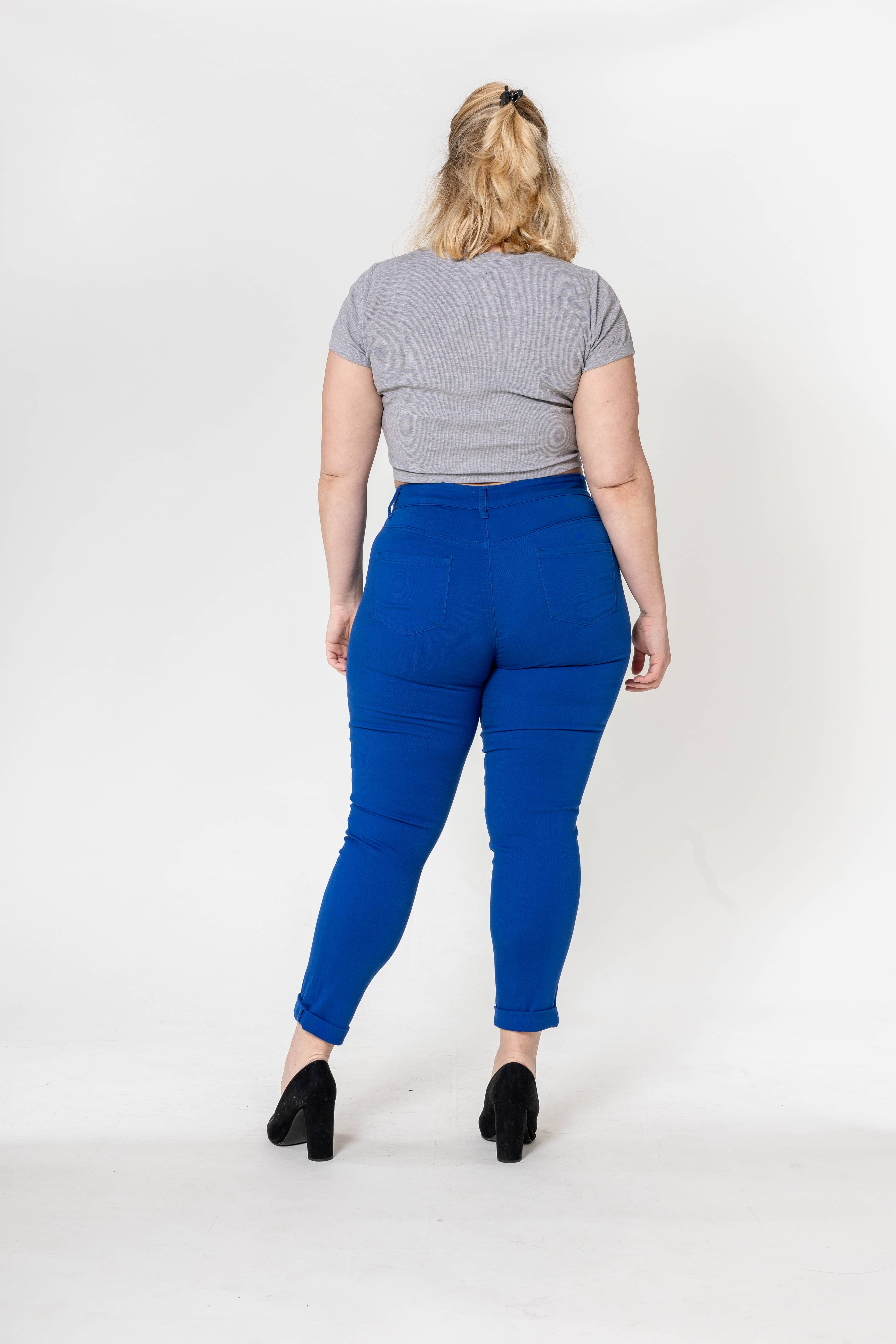 Nina Carter – Calças - Mulher por atacado – Tamanho Plus Curve Plus Tamanho Voltar ao Pescoço P19963