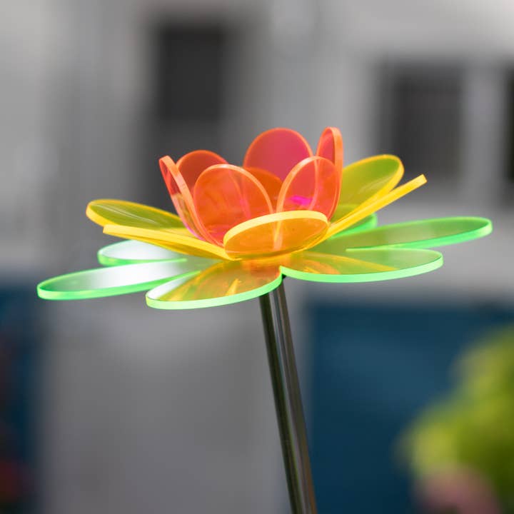 The Colored Petal – wholesale Suncatcher – Neon rainbow flower stake | Cosmos Lotus handmade gifts5