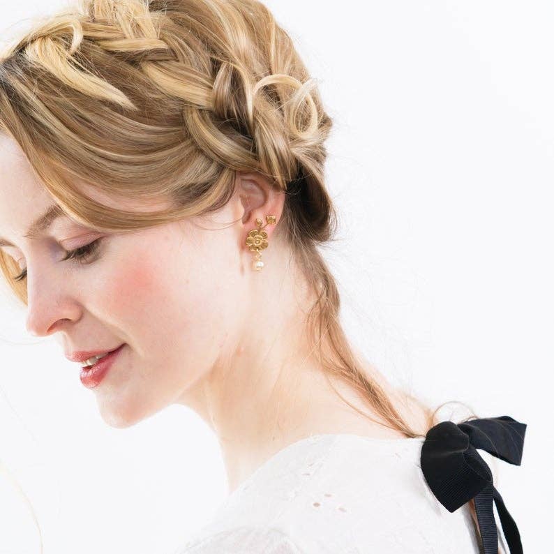 Nest Pretty Things - Wholesale Dangle Earrings - Flower And Pearl Stud Earrings1