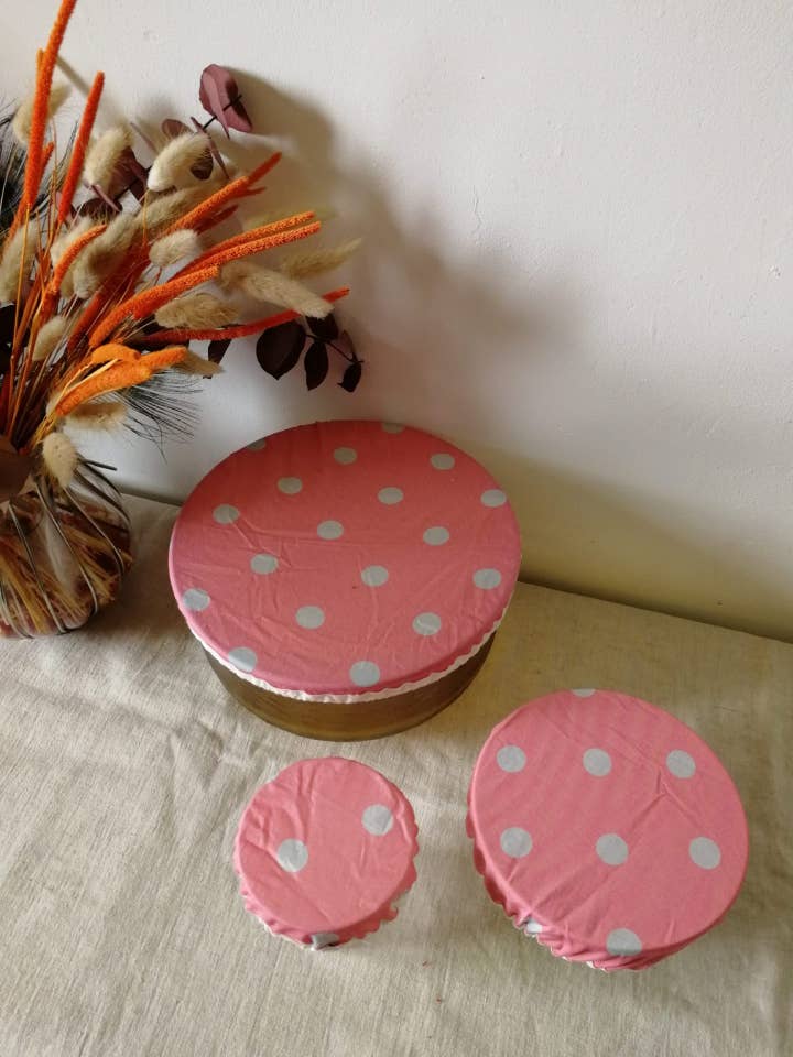 Charlottes mit Tupfen für den Großhandel von Funnycreation