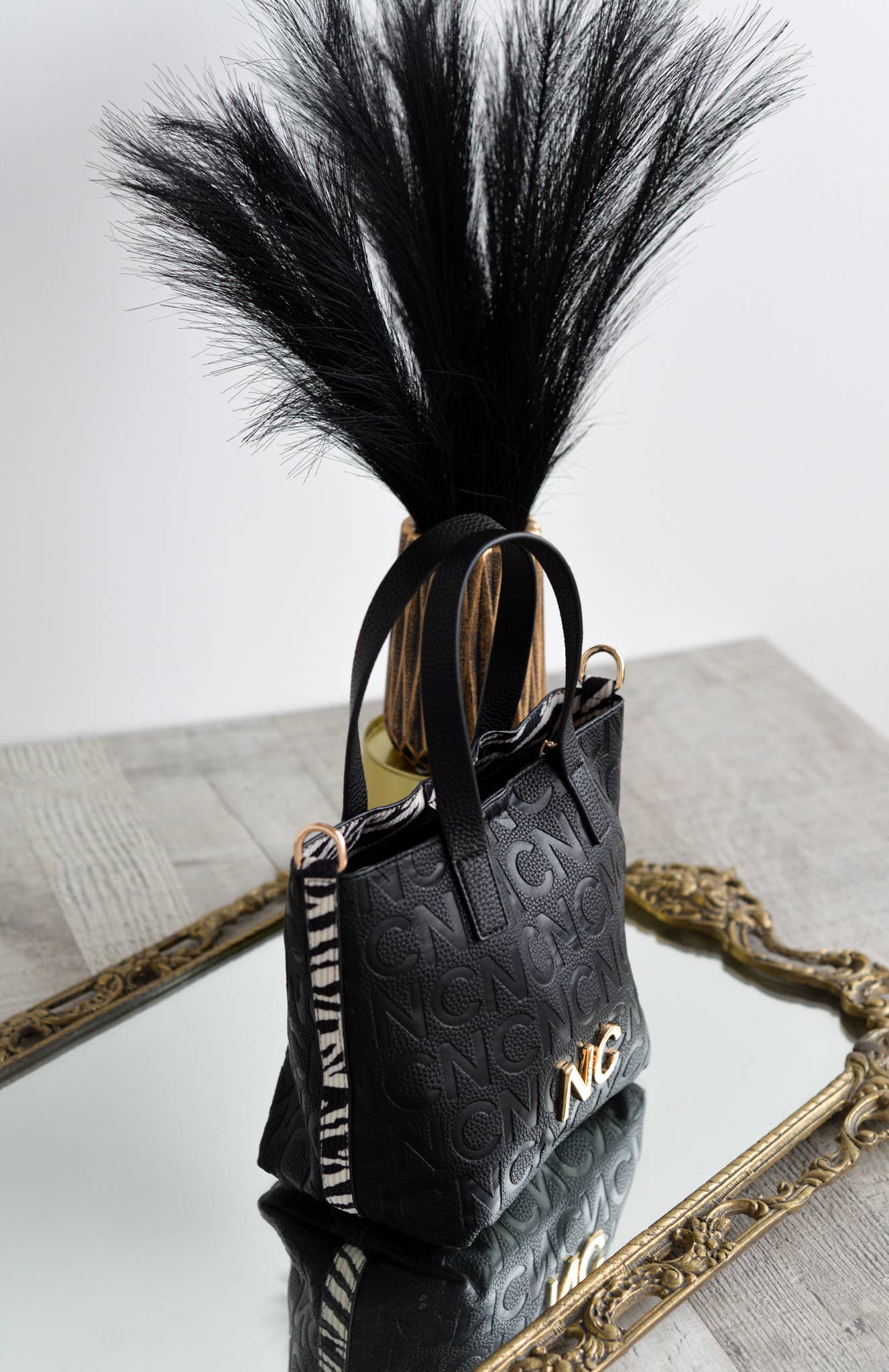 NOCO - Wholesale Top Handle Bag - Women's - Black Animal Print Cube