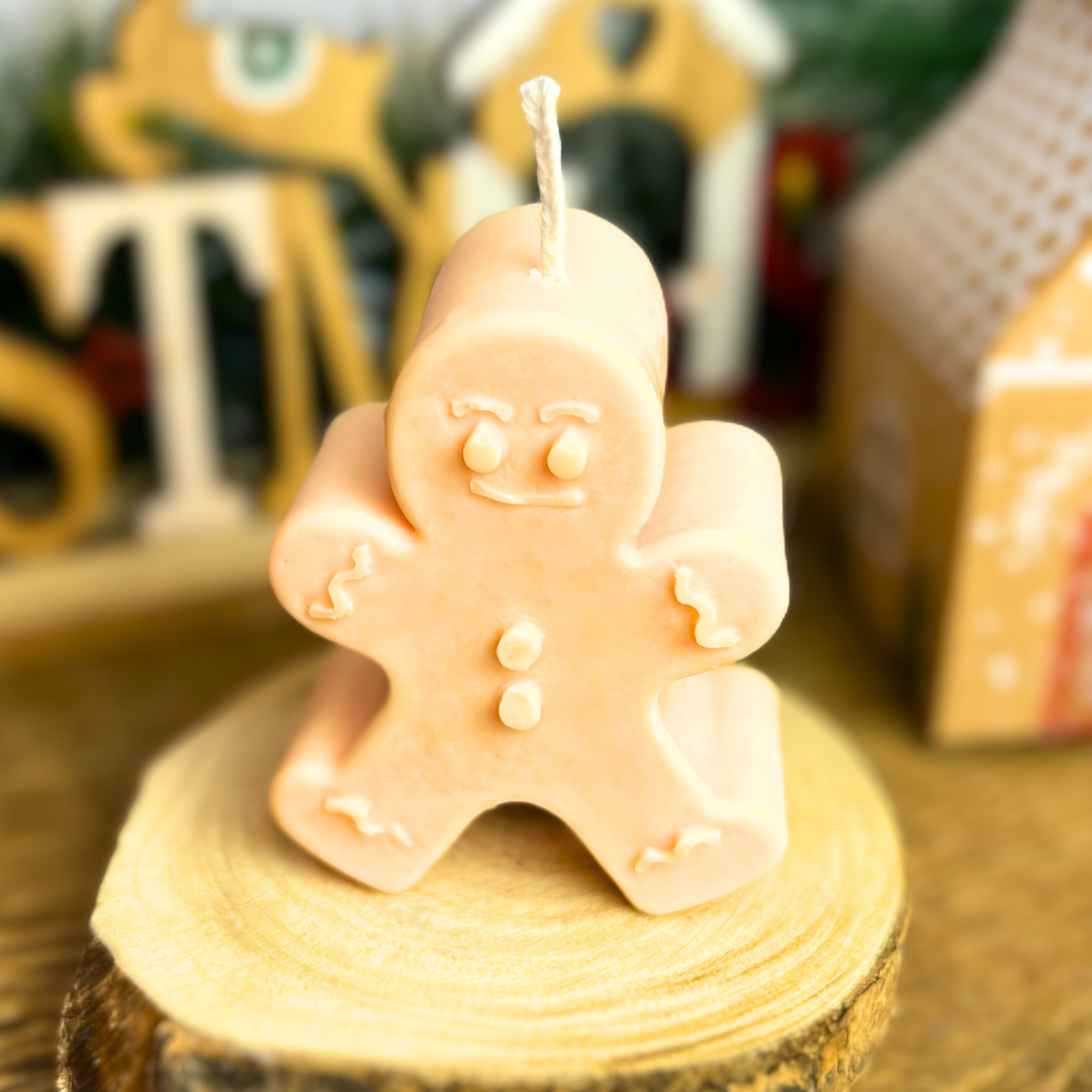 Velarosa Studio LLC – Engroshandel Søjlelys – Vela Hombre de Jengibre – Håndlavet Juledekoration3