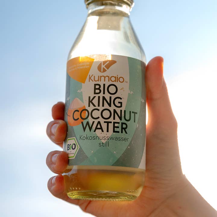 Kumaio® – Großhandel Sport-/Energydrink – Bio King Kokoswasser - 100% Natur, Glasflasche, Elektrolyte2
