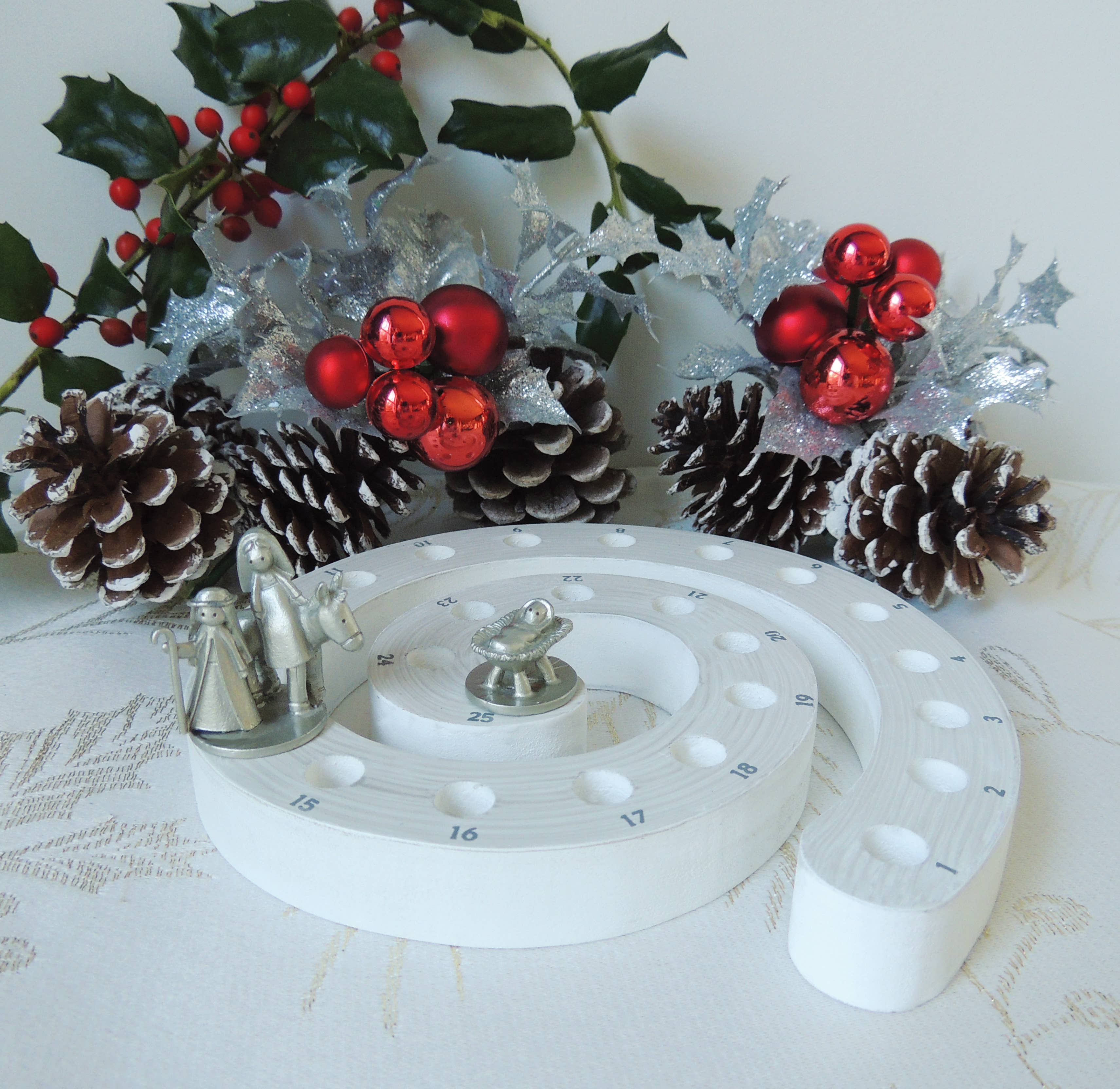 Abbey + CA Gift – wholesale Advent calendar – Spiral Christmas Countdown3