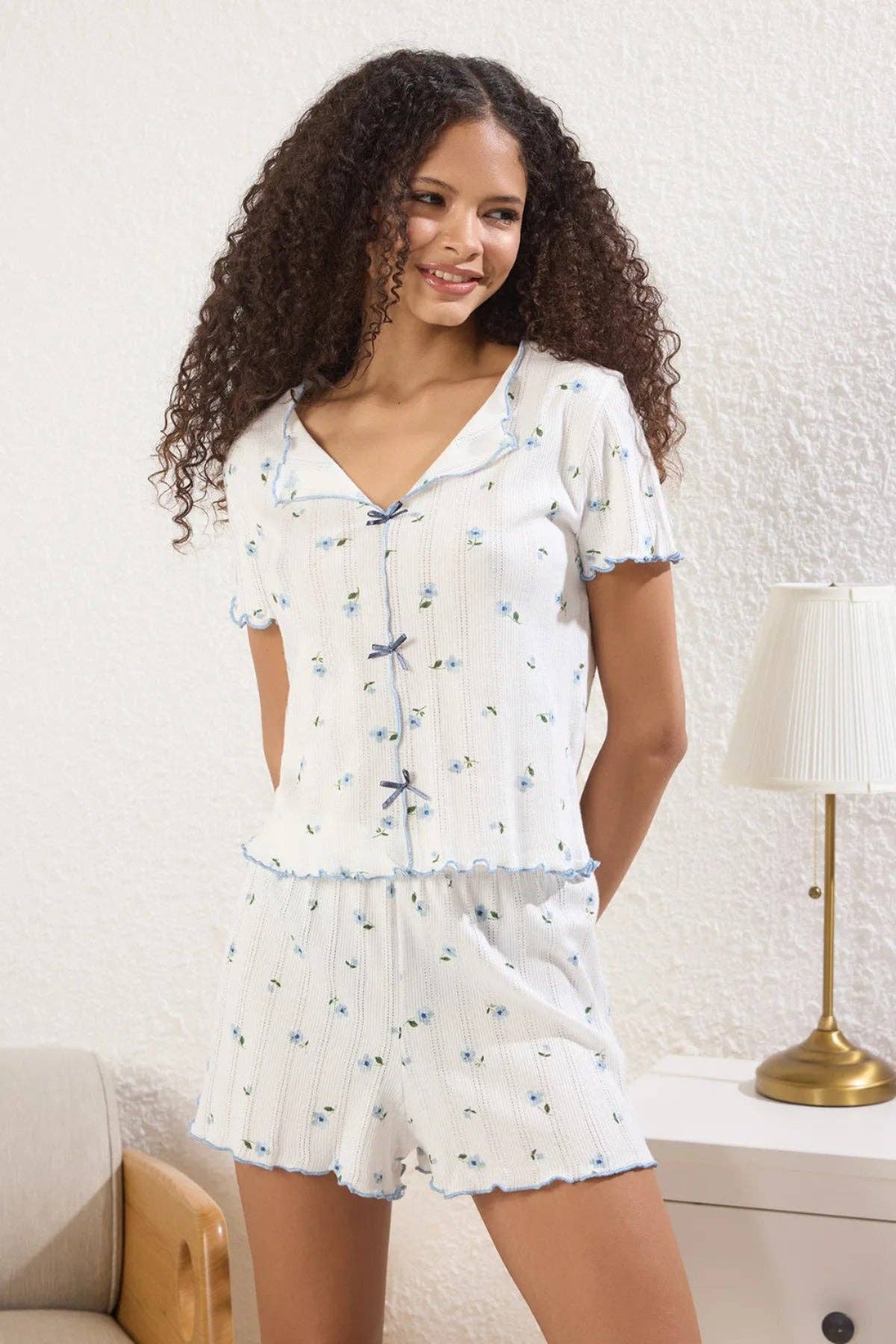 Hoxton Gal – wholesale Sleepwear set – Women's – 2 Piece Ribbon/Bow Detail Ribbed Knit Pajama Set with Shorts3