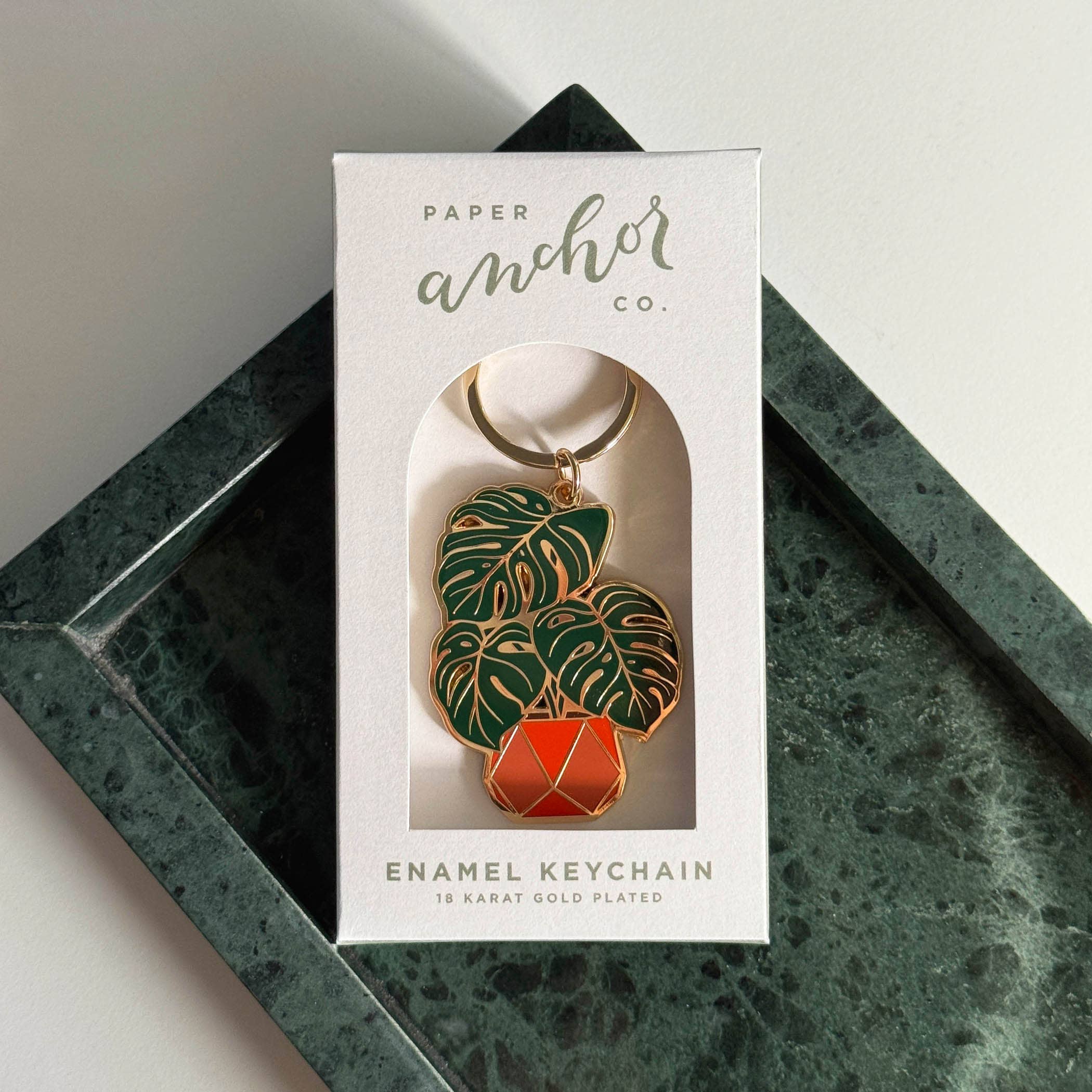 Paper Anchor Co. – Großhandel Schlüsselanhänger – Damen – Monstera-Pflanzen-Schlüsselanhänger | Valentinstagsgeschenke2