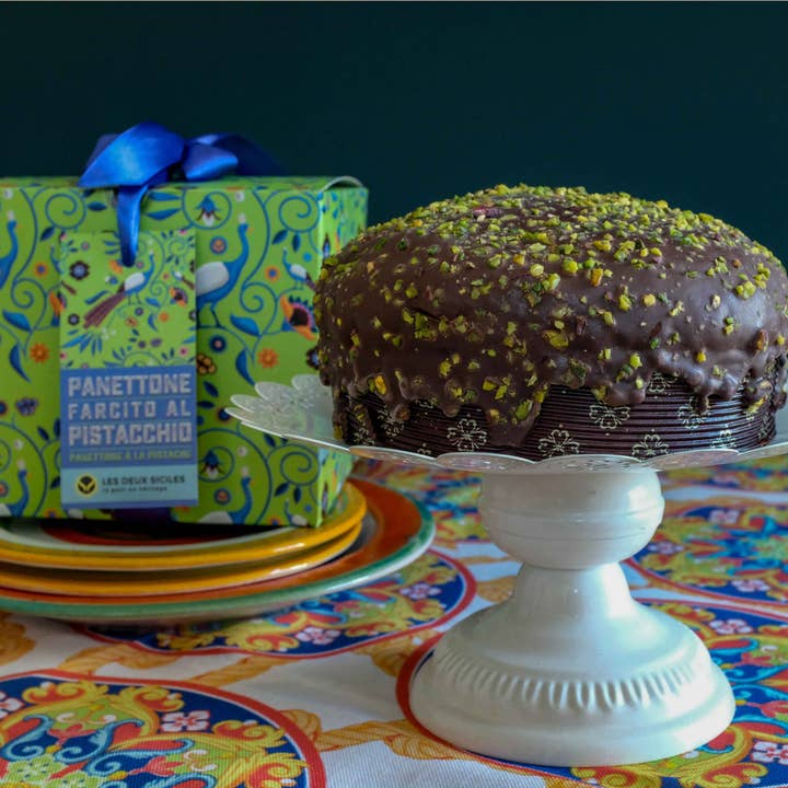 Les Deux Siciles - Vente Gâteau - Panettone fourré à la Pistache recouvert de chocolat noir