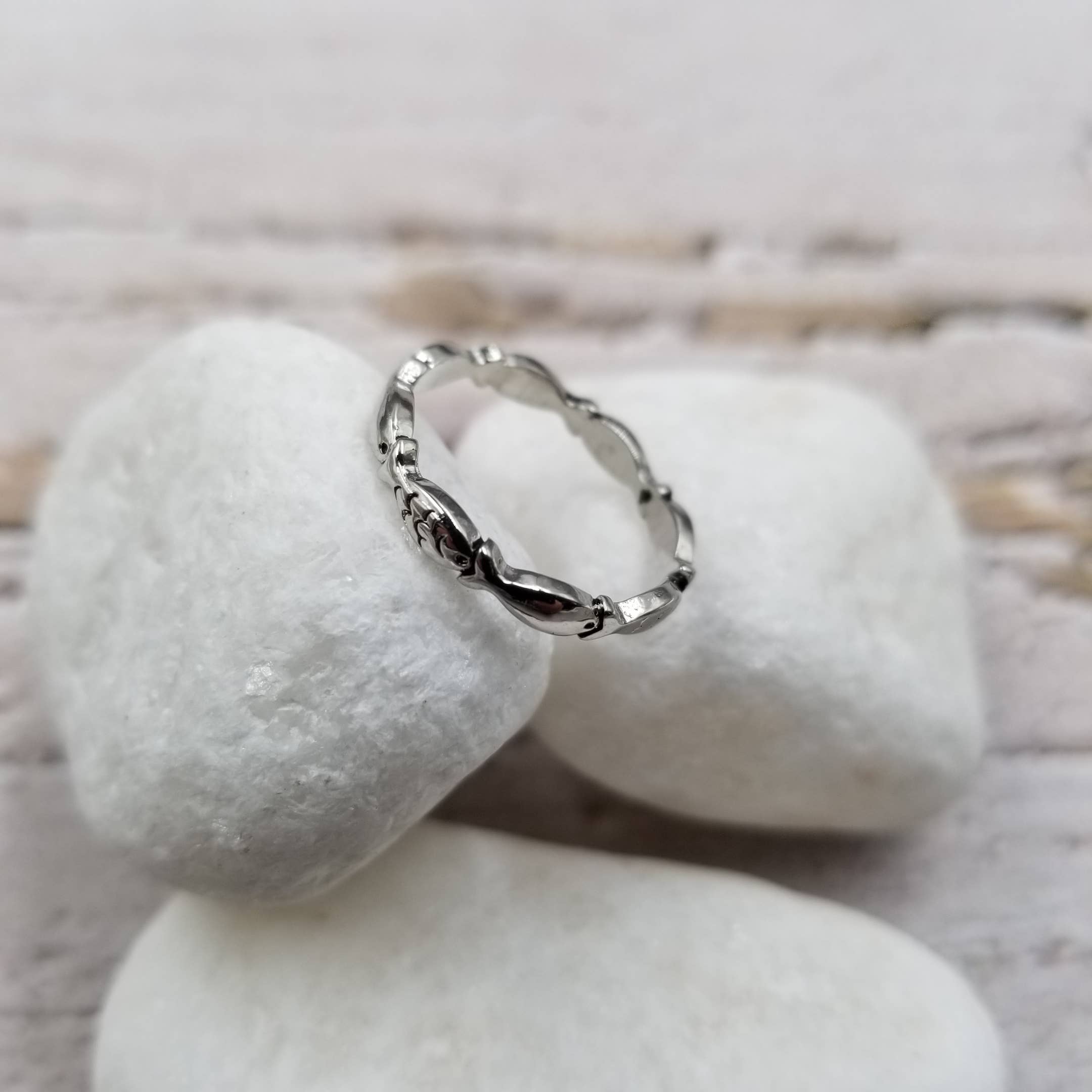 Treasure Wholesale - Wholesale Band/Stacked Ring - Silver Little Fish Ring1
