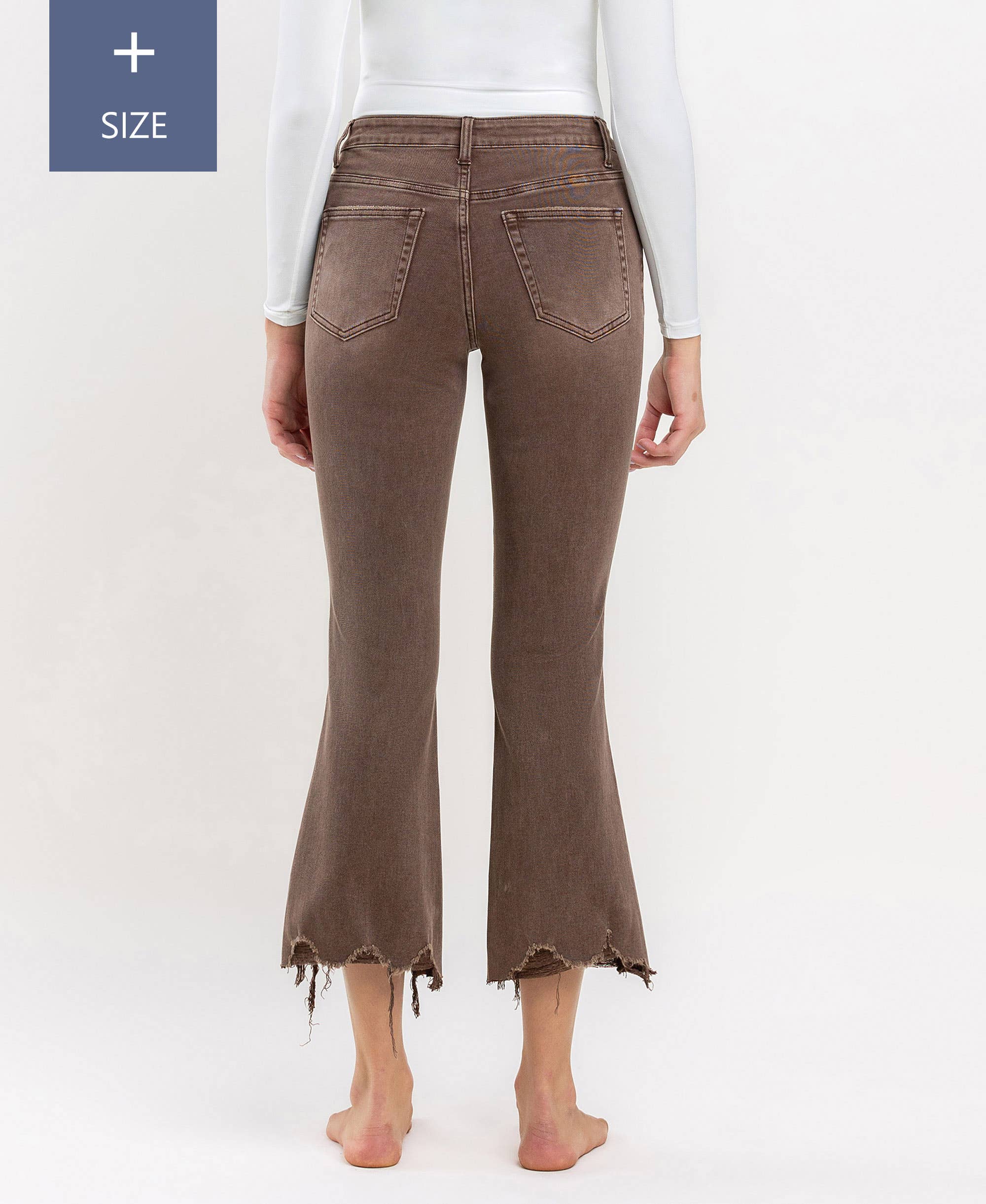 BLUMENERDE CROP-FLARE-JEANS MIT HOHEM BUND IM USED-LOOK IN ÜBERGRÖSSE T6199PTS-P für den Großhandel auf Faire3