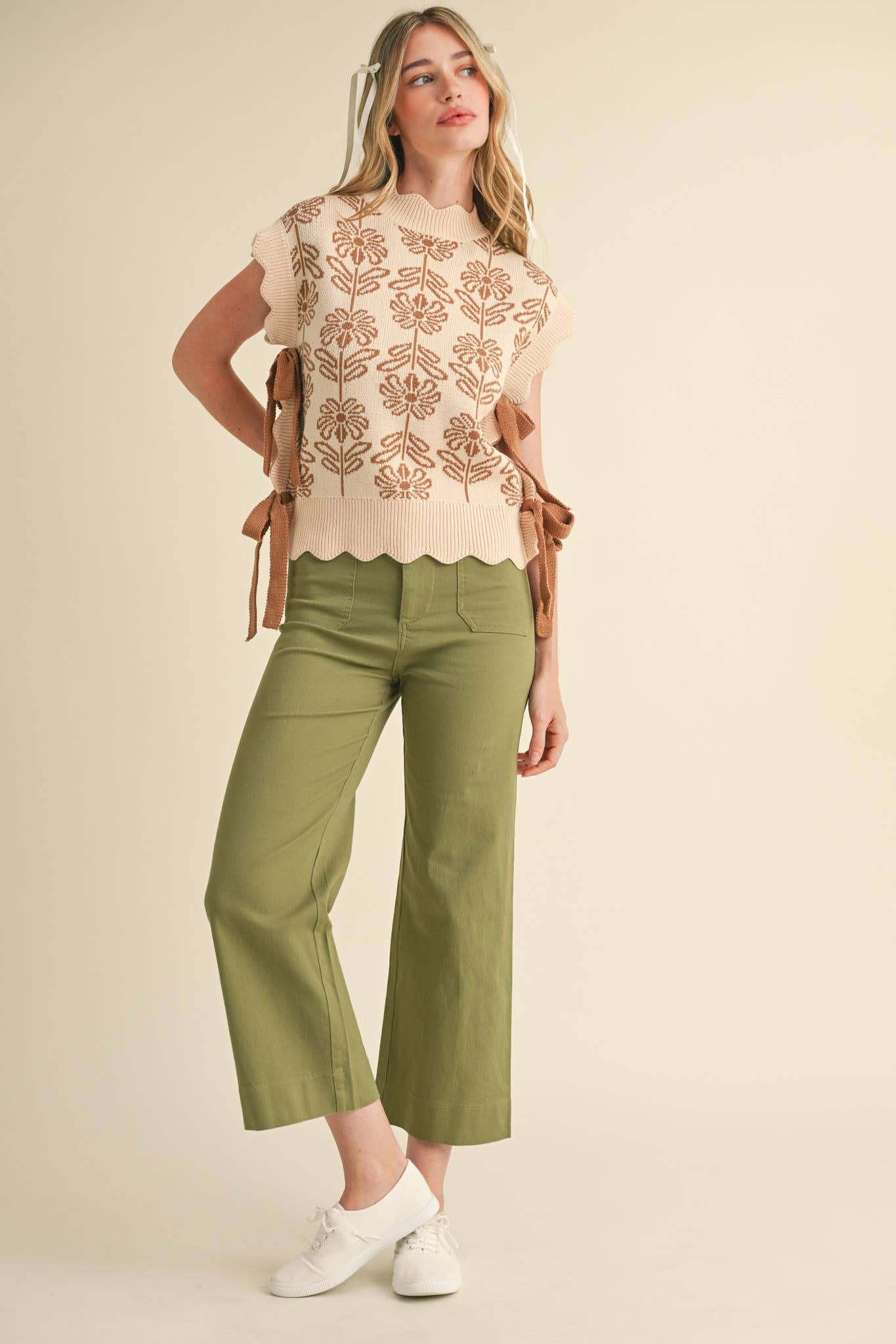 &MERCI – wholesale Tröjväst – Dam – MOCKNECK BLOMMIG TRÖJVÄST MSW10743119