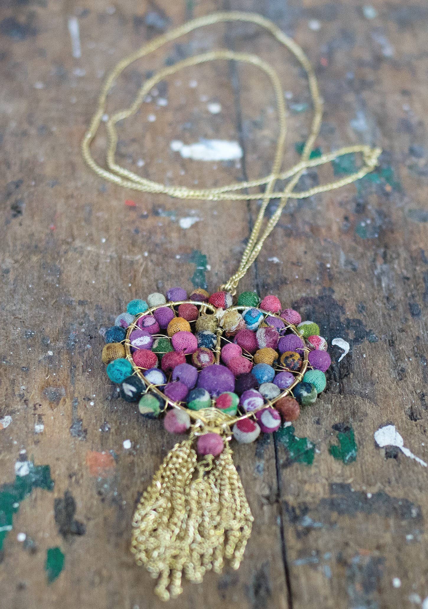 Namaste – wholesale Link & chain necklace – Heart Shape Necklace, Recycled Fabric Beads0