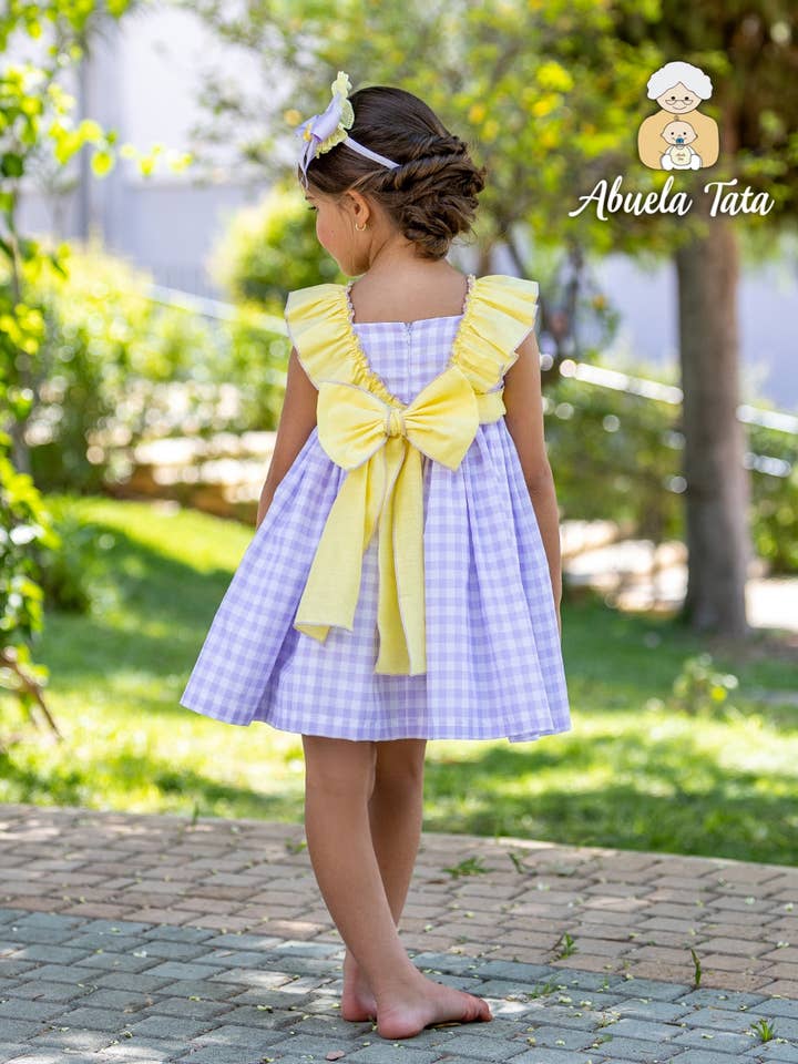 Flygklänning för flicka vår/sommar för wholesale av Abuela Tata