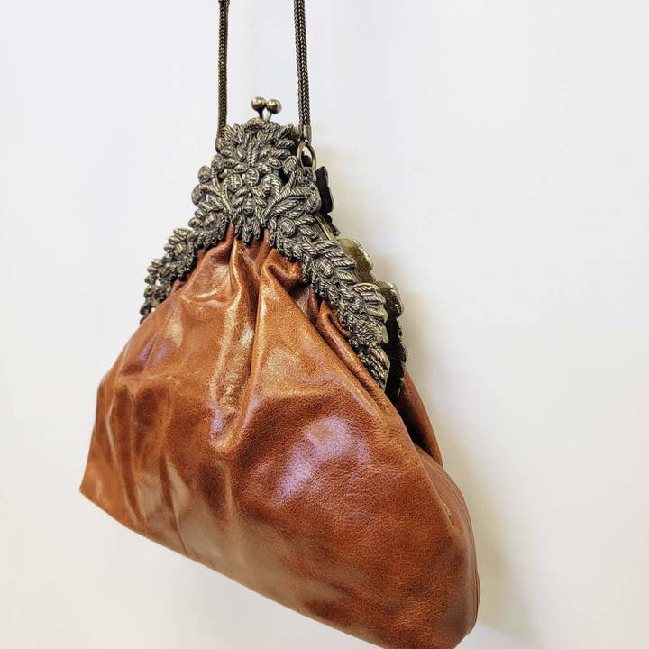 Ricki designs - Wholesale Crossbody Bag - Women's - VINTAGE LEATHER CLASSIC CROWN1