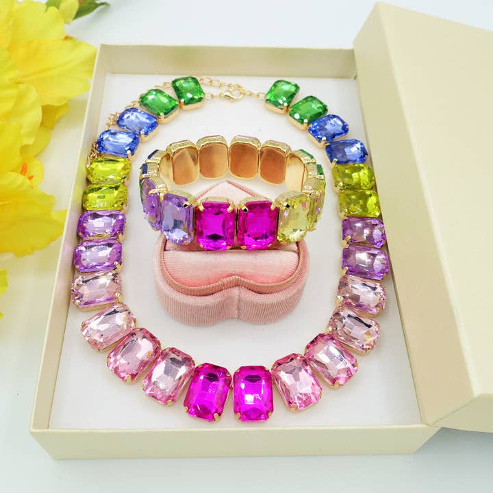 BEIGE MARGOT RAINBOW SET - COLLIER & BRACCIALE con pietre sfaccettate - LUCE COLLECTION for wholesale on Faire