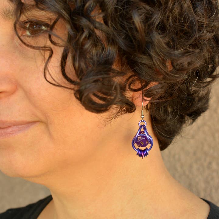 Rebeca Mojica Jewelry – wholesale Dangle earrings – d20 Purple Magic Earrings - Mini Dice in Chainmaille Cage4