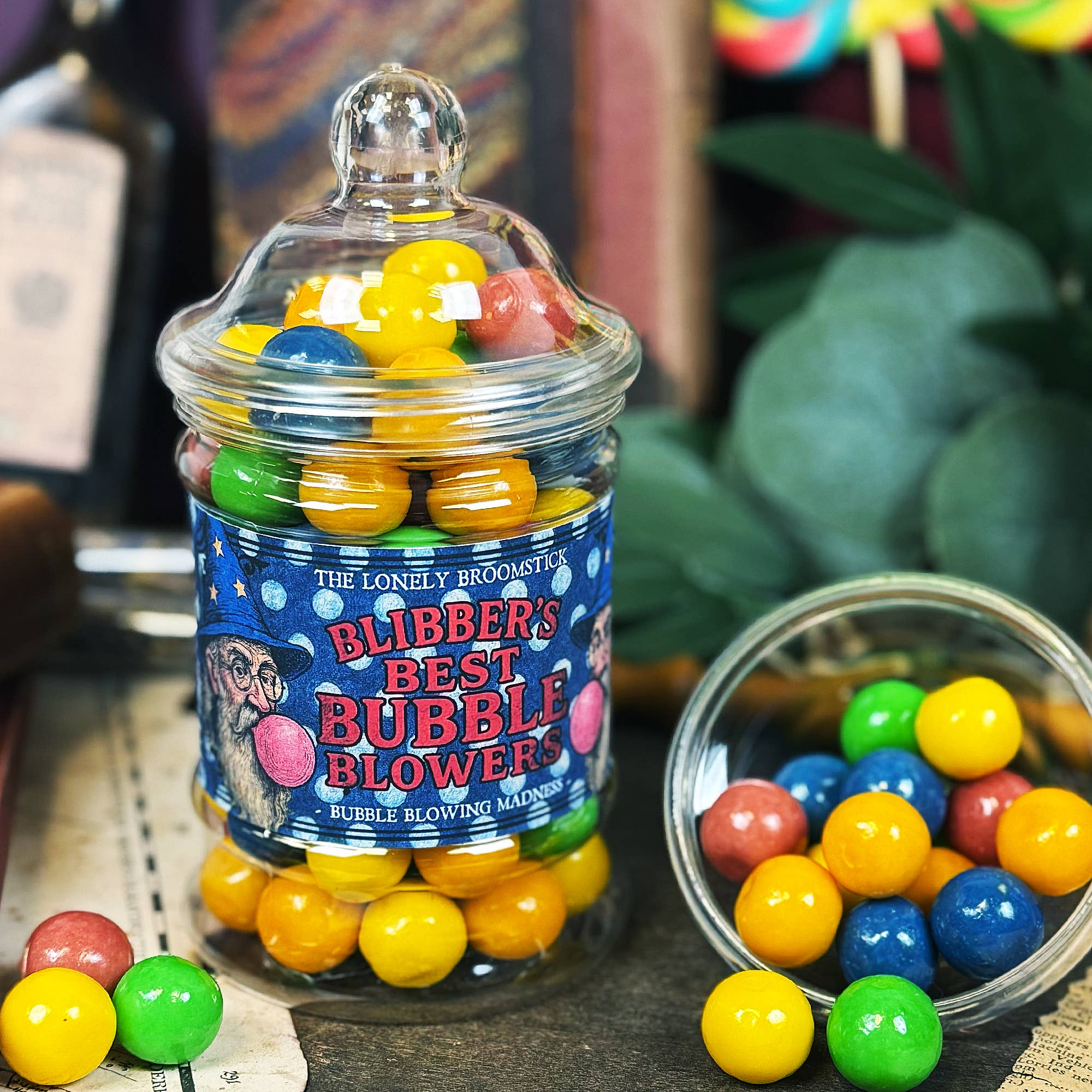 The Lonely Broomstick – wholesale Boiled sweets – Blibber's Best Bubblegum Blowers Jar0