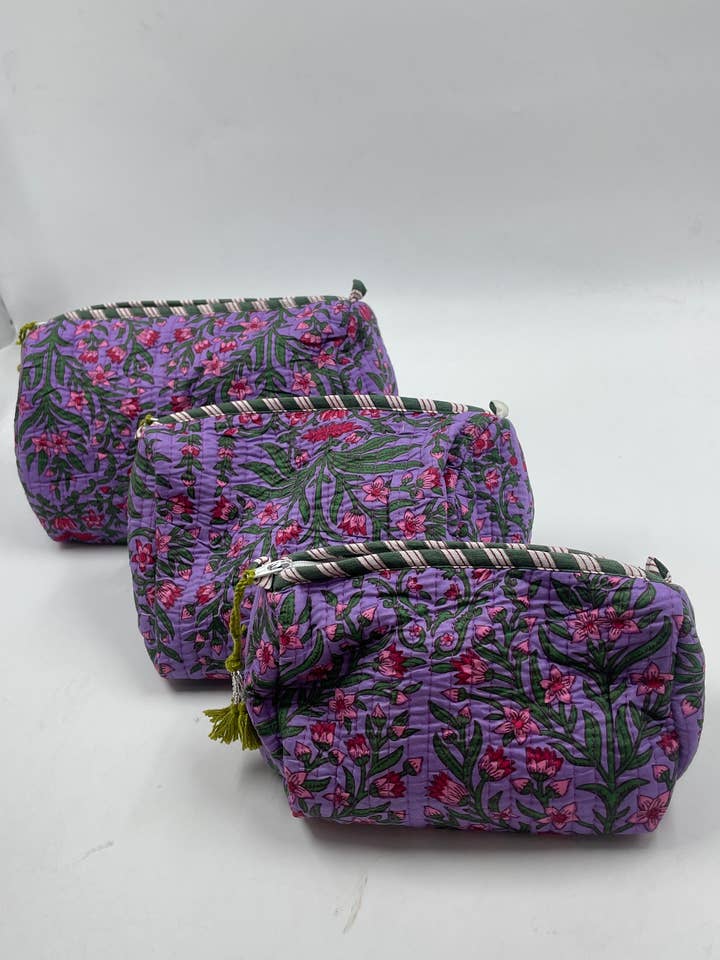 100% cotton quilted washbag set of 3 small medium n large for wholesale by Funky Yak Ltd