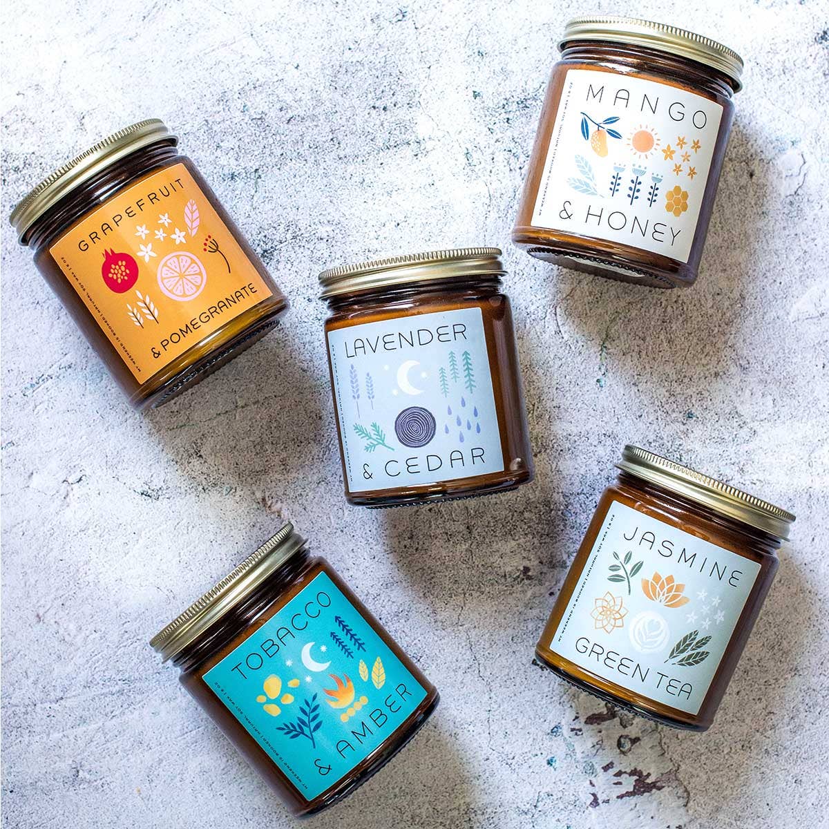 My Weekend is Booked - Vendita all'ingrosso Candela in vasetto - Candela di soia al tabacco e ambra - Vaso d'ambra5