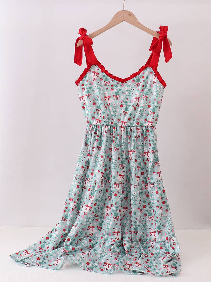 Robe femme imprimé oie fraise pour la vente par Aspen Rain Boutique