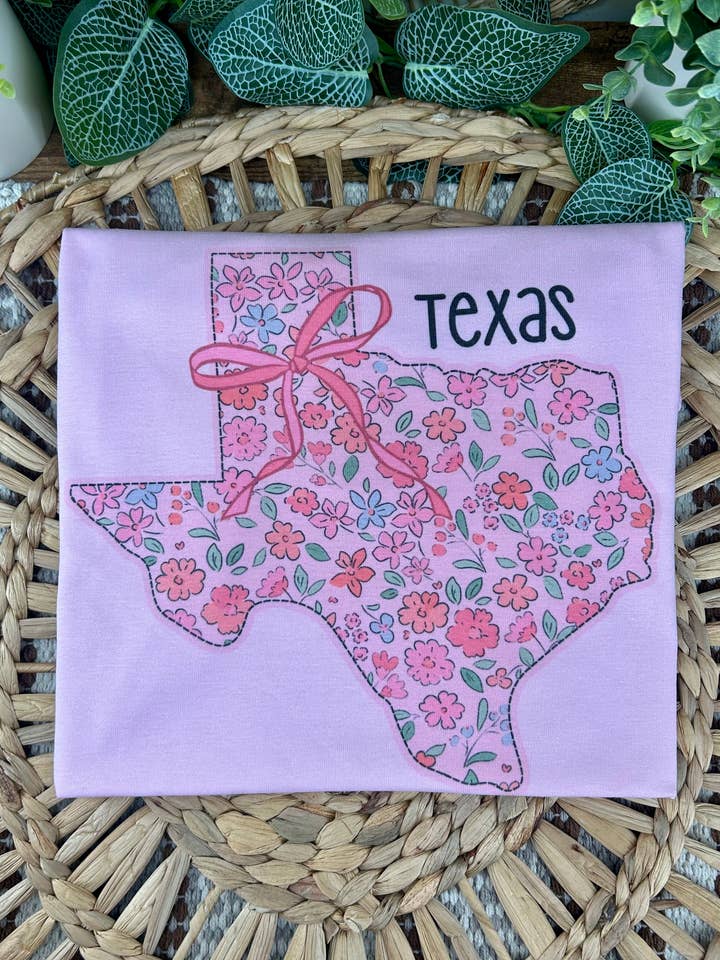 Gildan Pink Texas T-shirt for wholesale on Faire0