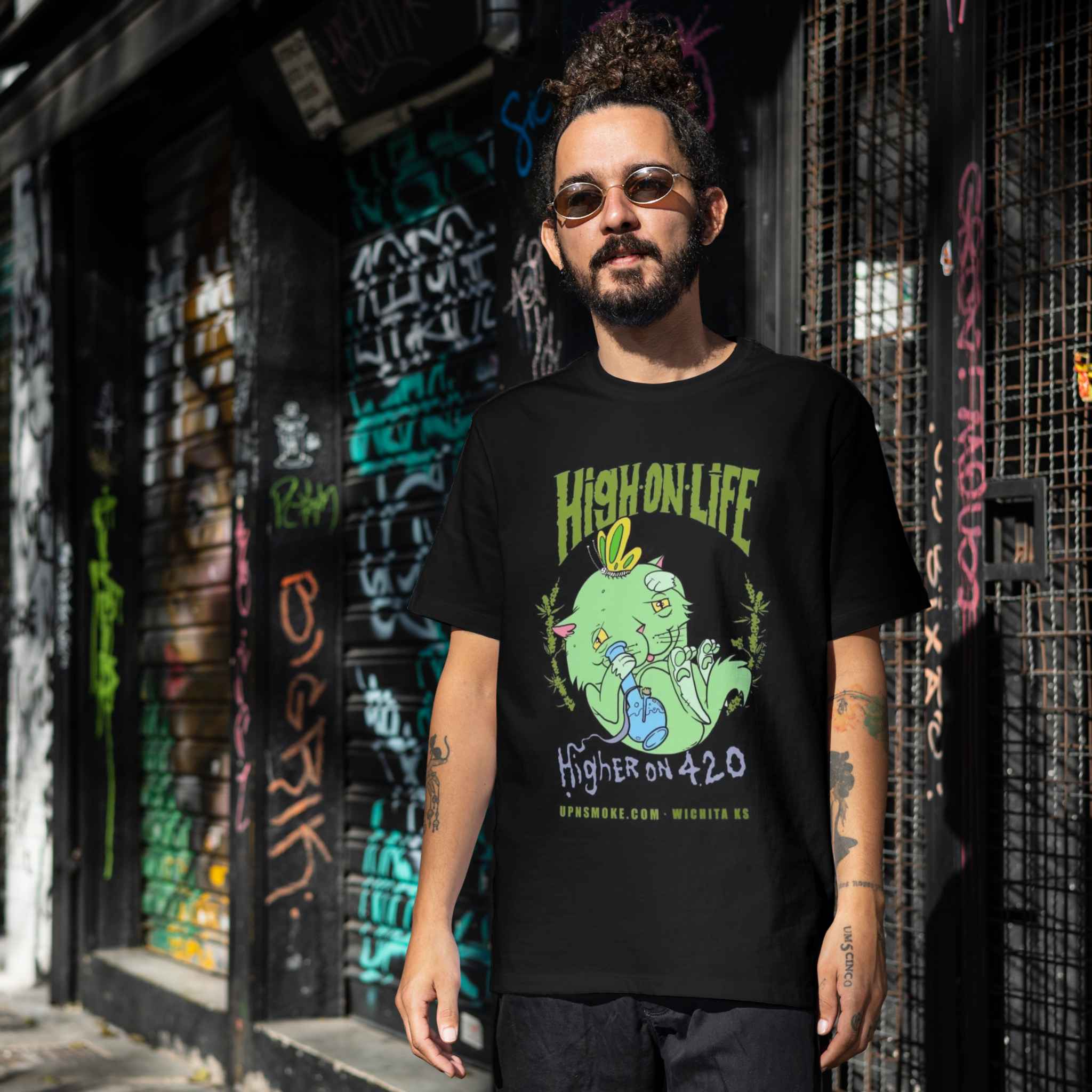Up N Smoke - Wholesale Screen Printed T-Shirt - Unisex - 420 Stoner Cat Themed T-Shirt0