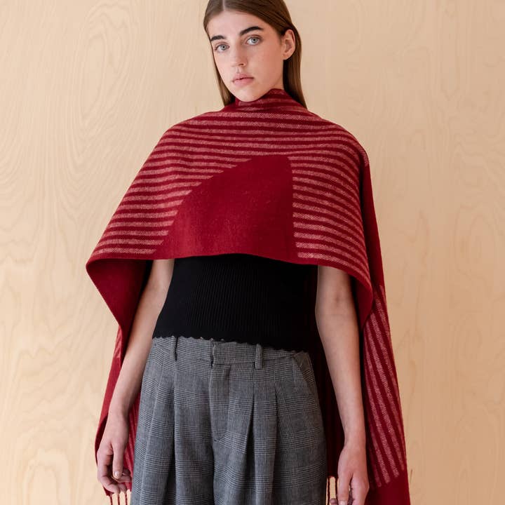 TBCo - Wholesale Scarf - Women's - Lambswool Oversized Scarf in Burgundy Wave