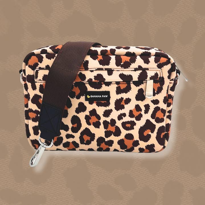 Dog walking bag - Neoprene Leopard - St. Tropez for wholesale by BananaPaw