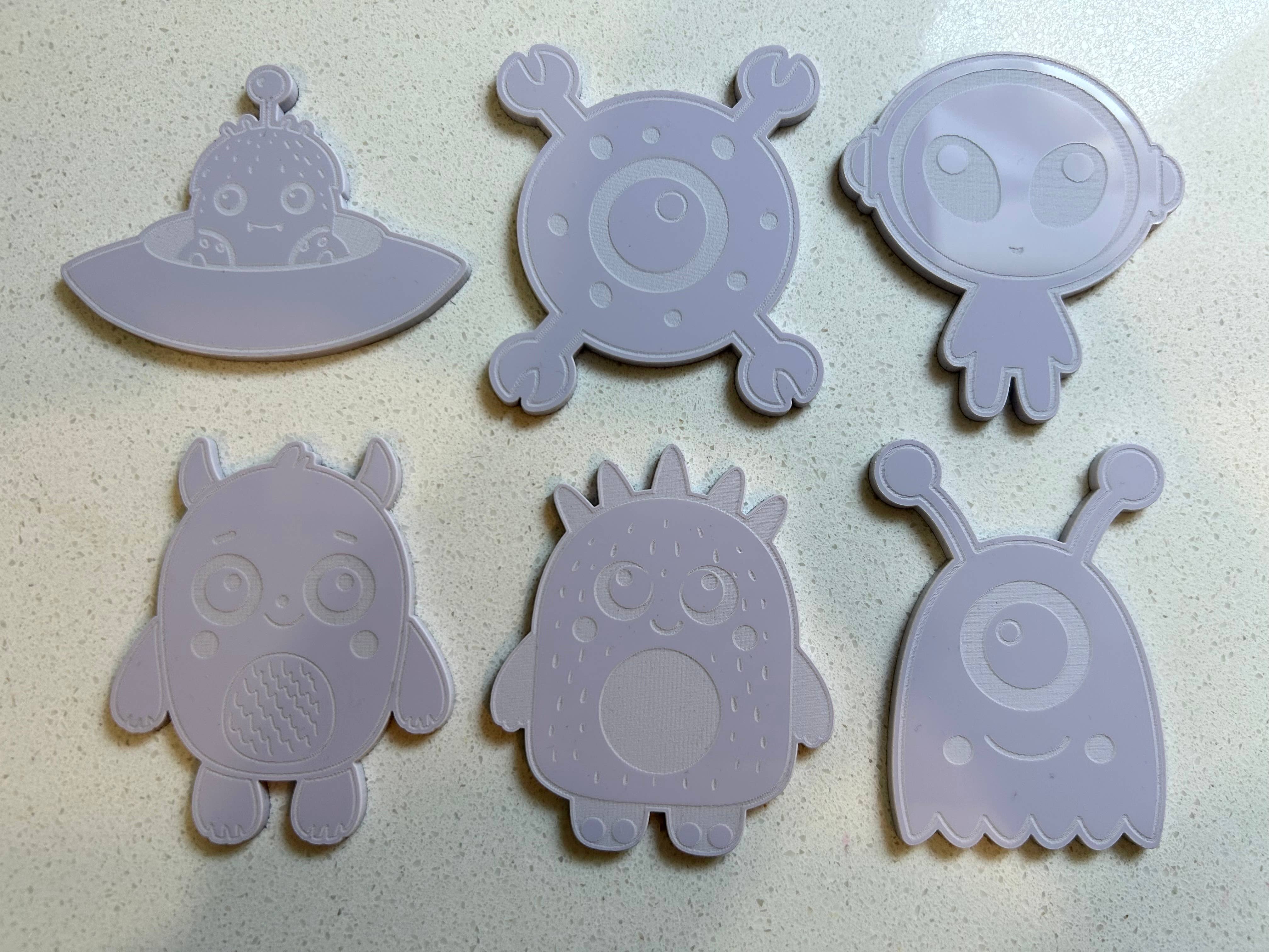 Stars and Sensory - Wholesale Toy Set - Kids - 6 Space Aliens Loose Parts 6