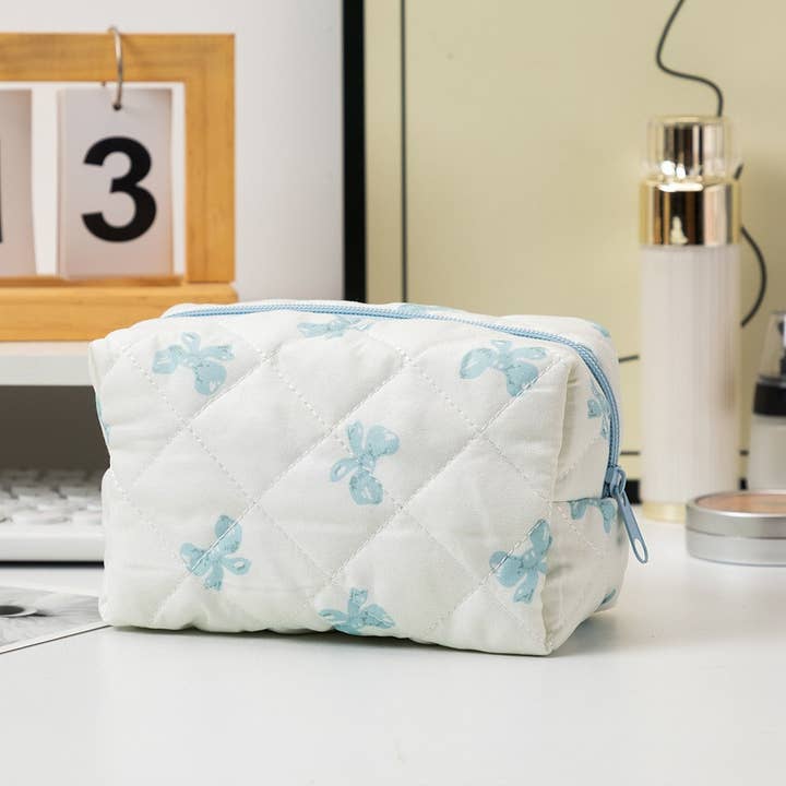 JOSSLYN by wall to wall - Wholesale Makeup/Cosmetic Bag - QUILTED COTTON CHECKER BOW COSMETIC POUCH BAG | 40P569