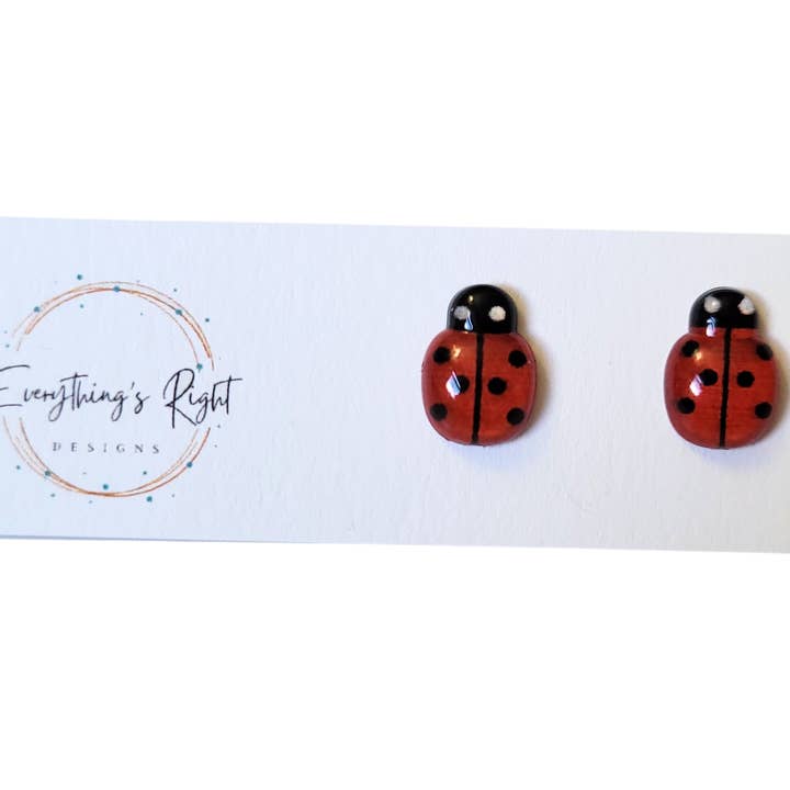 Boucles d'oreilles en forme de coccinelle rouge, boucles d'oreilles pour tous les jours pour la vente par Everything's Right Designs