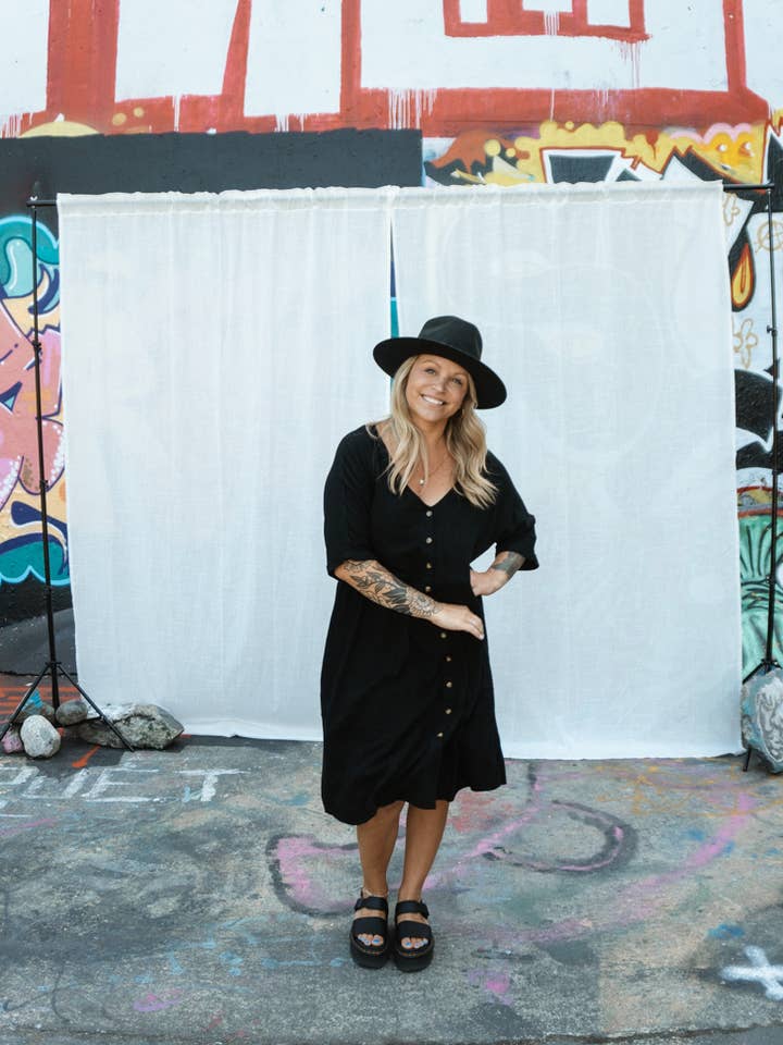 SS24 - Robe Western Outlaw - Noire pour la vente par Jackson Rowe