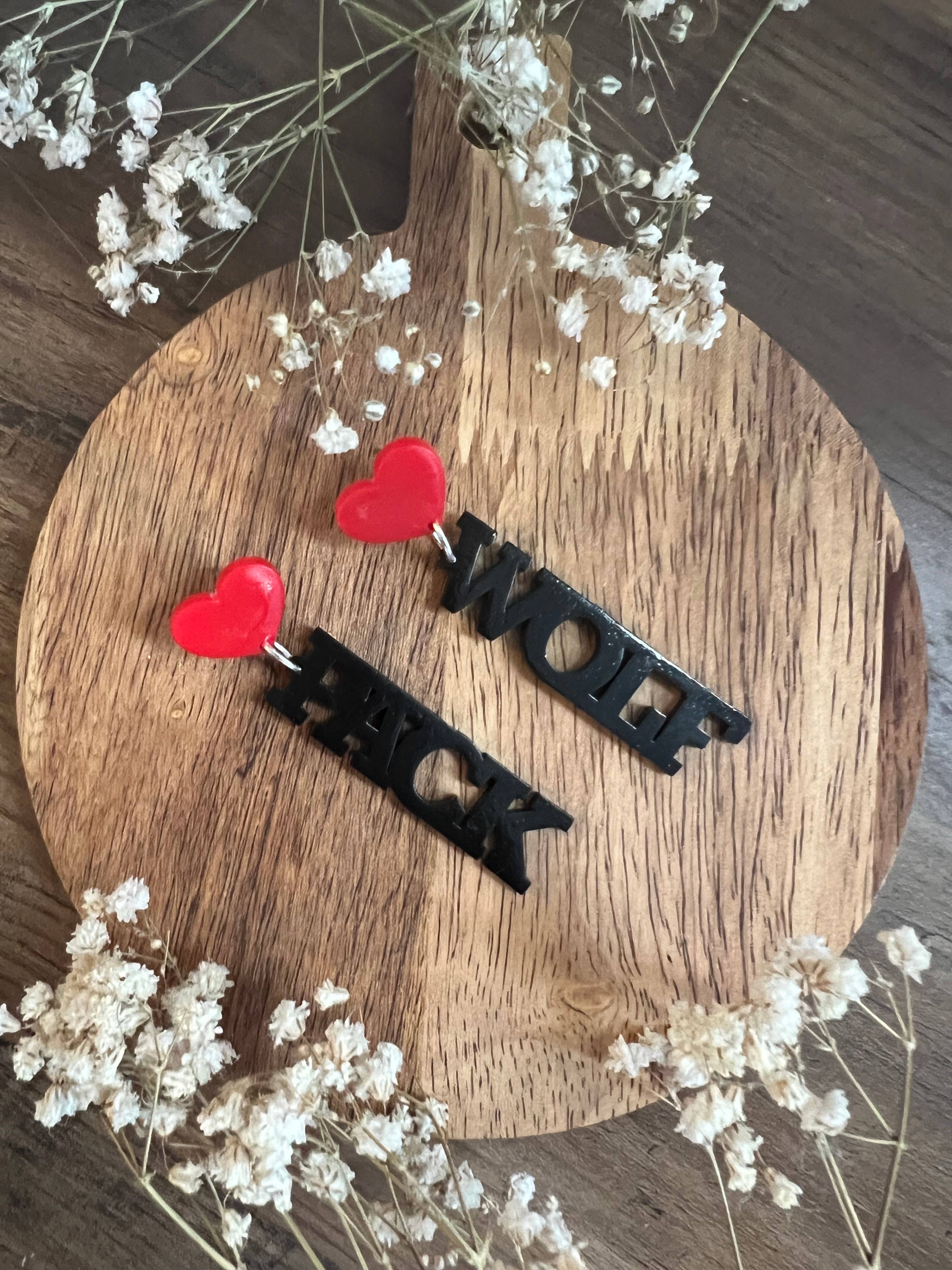 Elby Designs - Wholesale Dangle Earrings - NC State Wolf Pack Earrings, Game Day Team Earrings1