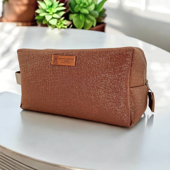 Neceser nómada M, "Brillante" marrón para venta al por mayor de Emmanuel Création